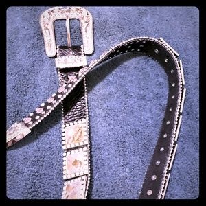 Western belt pink jewel accents